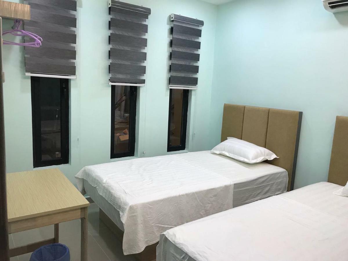 Homestay Stardow~星窗名宿~ Johor Bahru Exterior photo